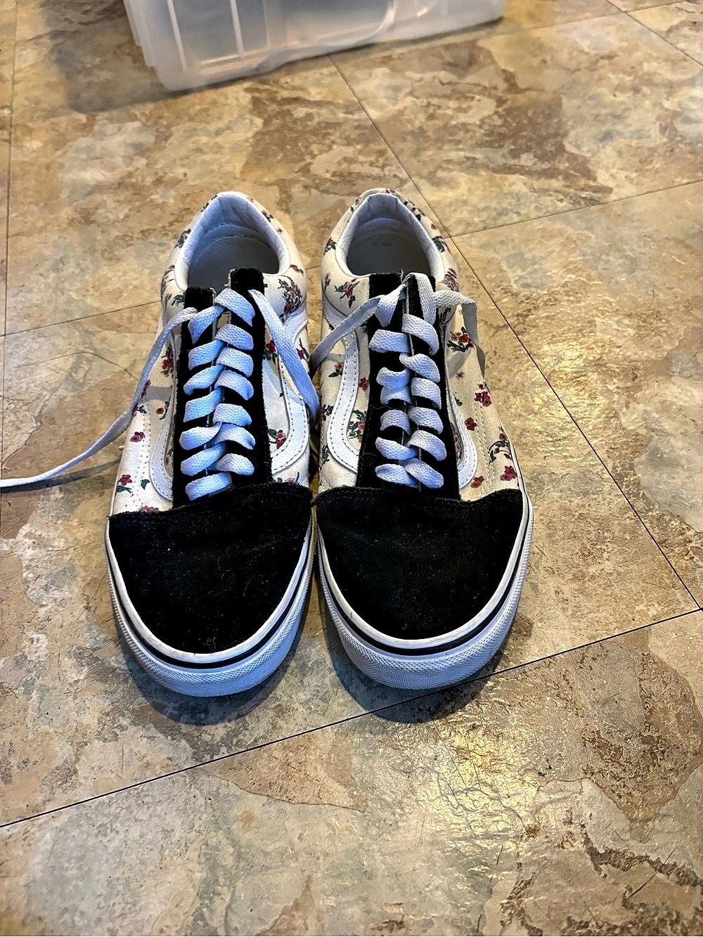 Vans Old Skool Ditsy Floral Sneakers US 8 Black & White